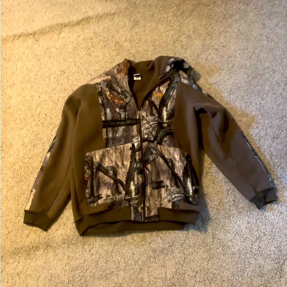 Under armor coat